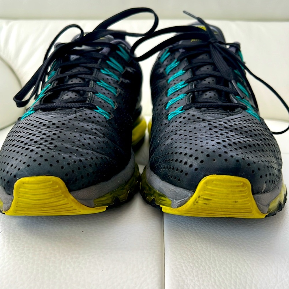 Air Max Motion Black Volt Mens Sz 11.5 EUC 631767-003 - Picture 5 of 17